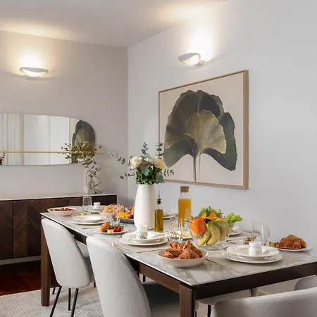 Apartament Cullinan Lakeview By Petra Luxury *